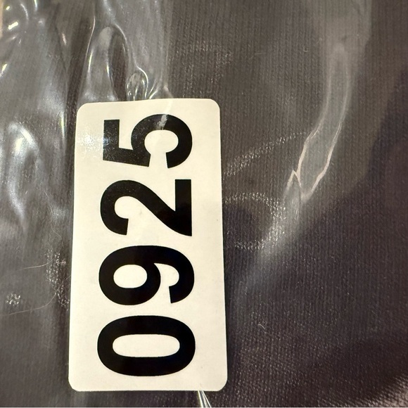 RARE SAMPLE The Mountain Graphic T Shirt XL Black Meowies Elvis Las Vegas 2015 - Picture 10 of 10